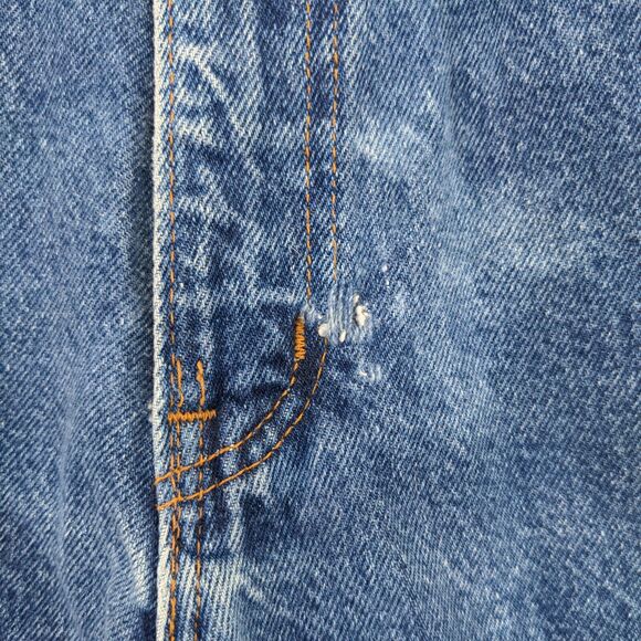 Chic Jean Shorts Womens Size 34x9 Blue Denim Belt Loops 5 Pocket - Picture 8 of 11